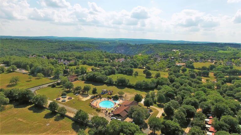 Camping Les Cigales Ciela Village vue aérienne du camping
