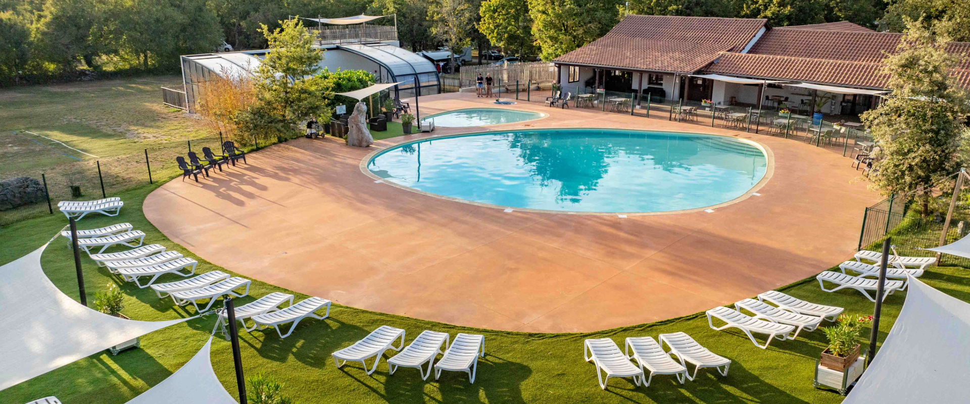 Camping Les Cigales Ciela Village piscine